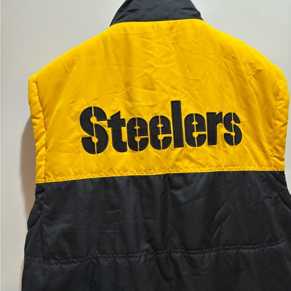 Steelers Black and Yellow Men's Vest - Picture 8 of 13